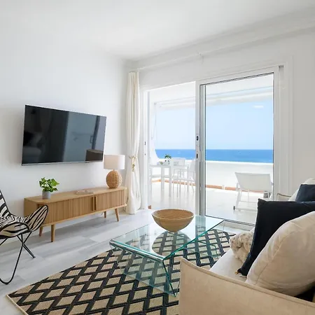 La Vida Oceana Apartment